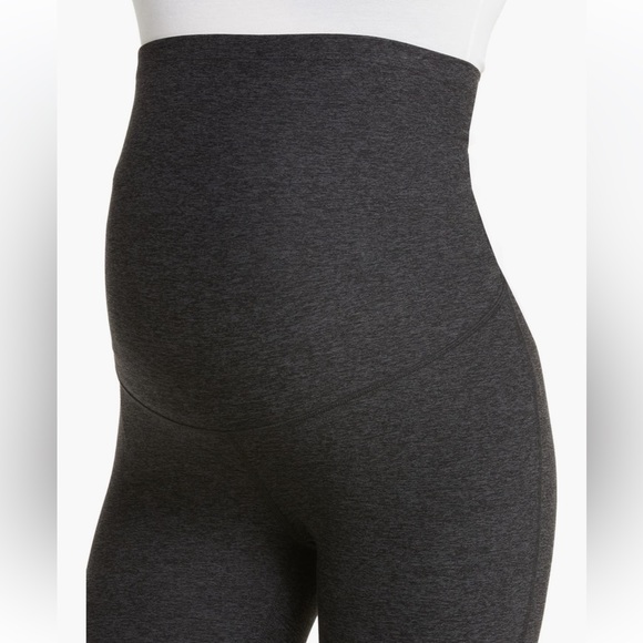Zella XS Maternity Leggings - Picture 5 of 6